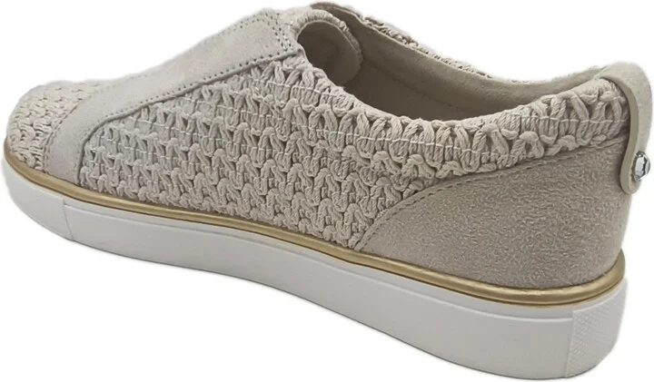 Kenneth Cole Reaction Women's Bonnie Sneakers - Image 10