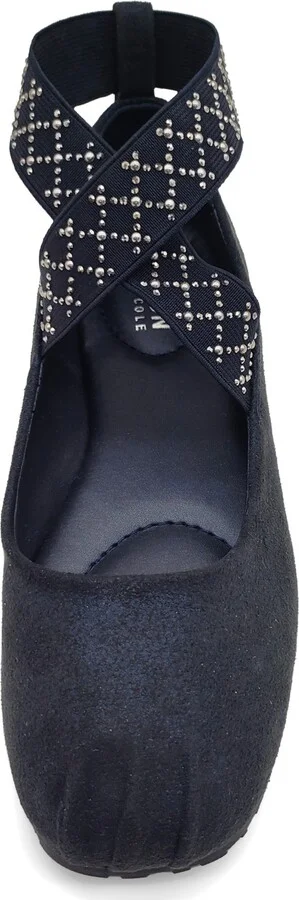 Kenneth Cole Reaction Women's Elizabeth Ballet Flats - Image 10