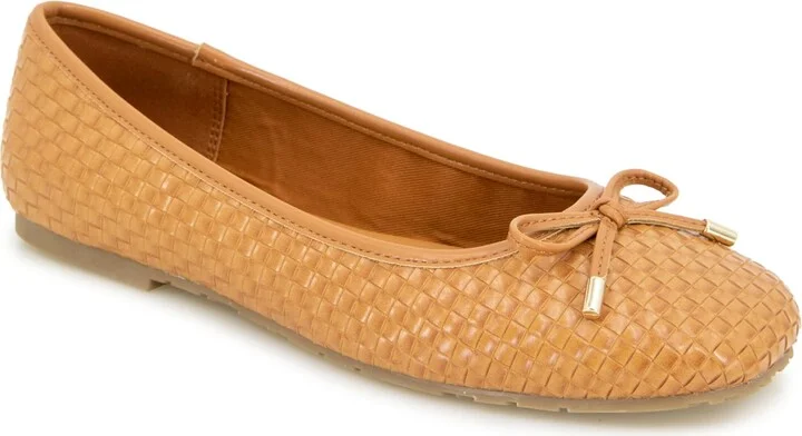 Kenneth Cole REACTION Women's Elstree Ballet Flat