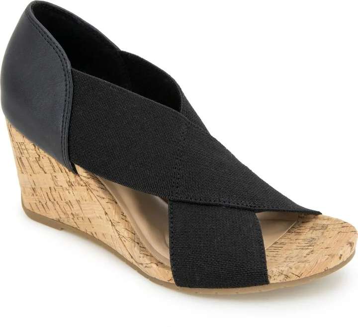 Kenneth Cole Reaction Women's Gelena Stretch Wedge Sandals