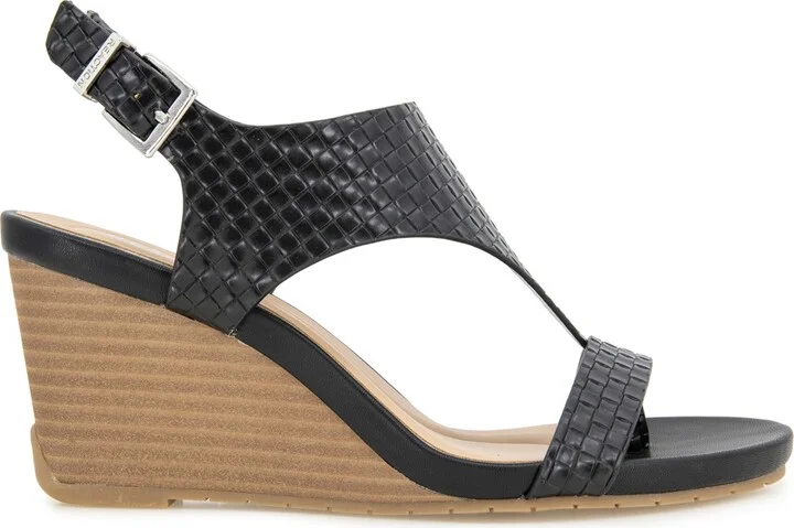 Kenneth Cole Reaction Women's Greatly Thong Almond Toe Wedge Sandals - Image 7