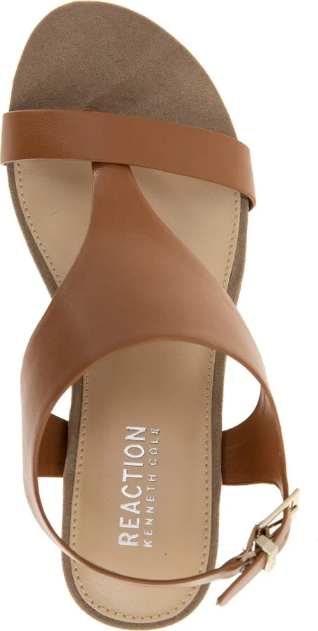 Kenneth Cole Reaction Women's Greatly Thong Sandals - Image 4