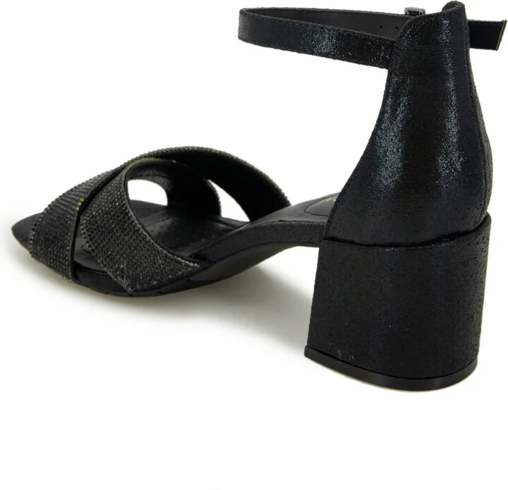Kenneth Cole Reaction Women's Mix X Band Dress Sandal - Image 6