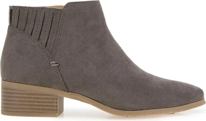 Kenneth Cole Reaction Women's Shea Block Heel Booties - Image 6