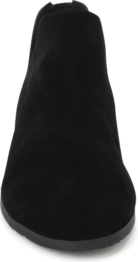 Kenneth Cole Reaction Women's Side Skip Booties - Image 11