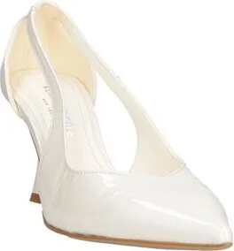 Kenneth Cole Woman Pumps - Image 2