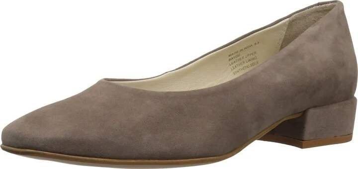 Kenneth Cole Women's Bayou Dress Pump with A Low Heel