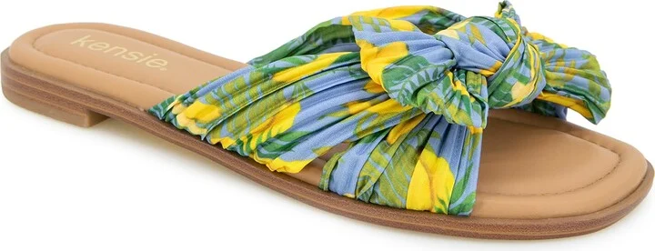 Blue Bananas