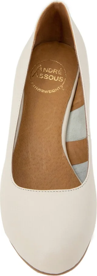 Khloe Featherweight Wedge Pump - Image 4