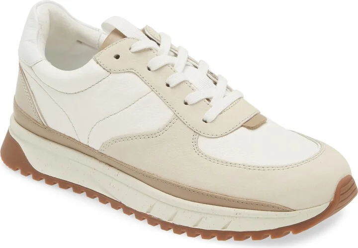 Kickoff Trainer Sneaker