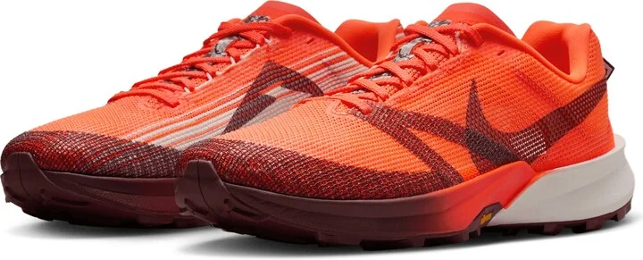 Hyper Crimson/ Sail