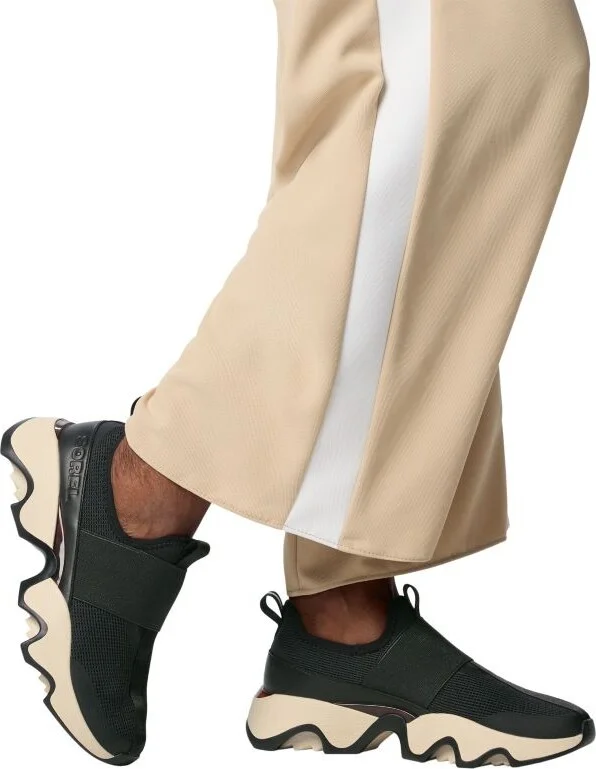 KINETIC™ Impact II Strap Women's Sneaker - Image 10