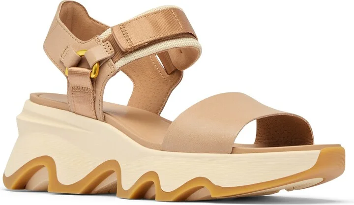 Honest Beige/ Honey White