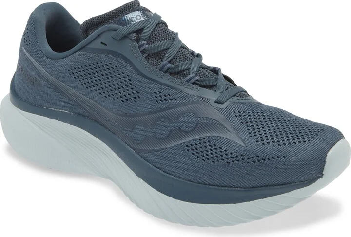 Kinvara 15 Running Shoe