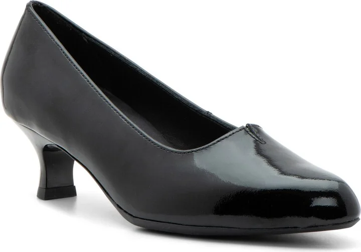 Kit Kitten Heel Pump