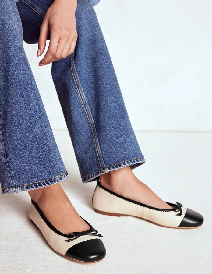 Kitty Flexi Sole Ballet Flats, Black Leather - Image 3