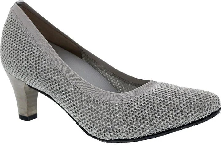 Kitty Womens Metallic Slip On Kitten Heels