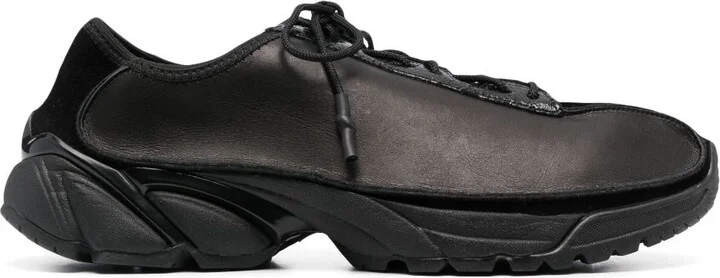 Klove Sneakers