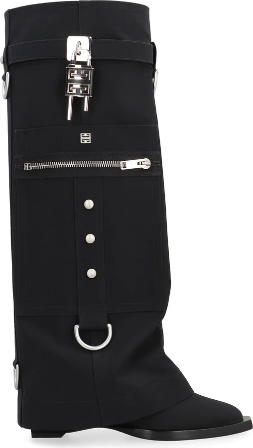 Knee-boots