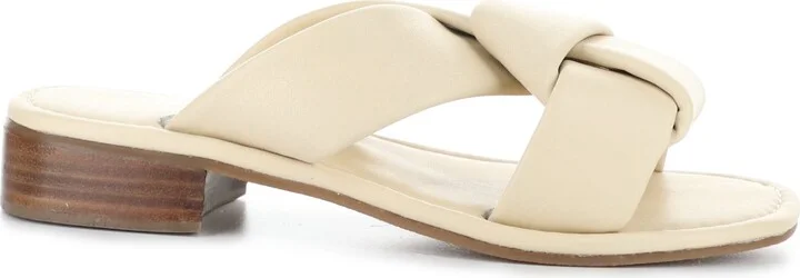 Knick Slide Sandal - Image 3