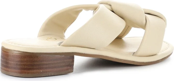 Knick Slide Sandal - Image 9