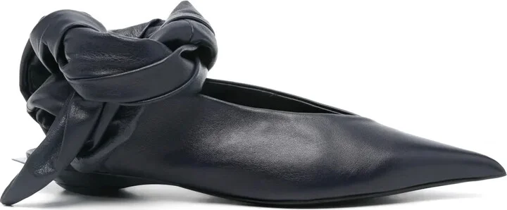Knot Fang pumps