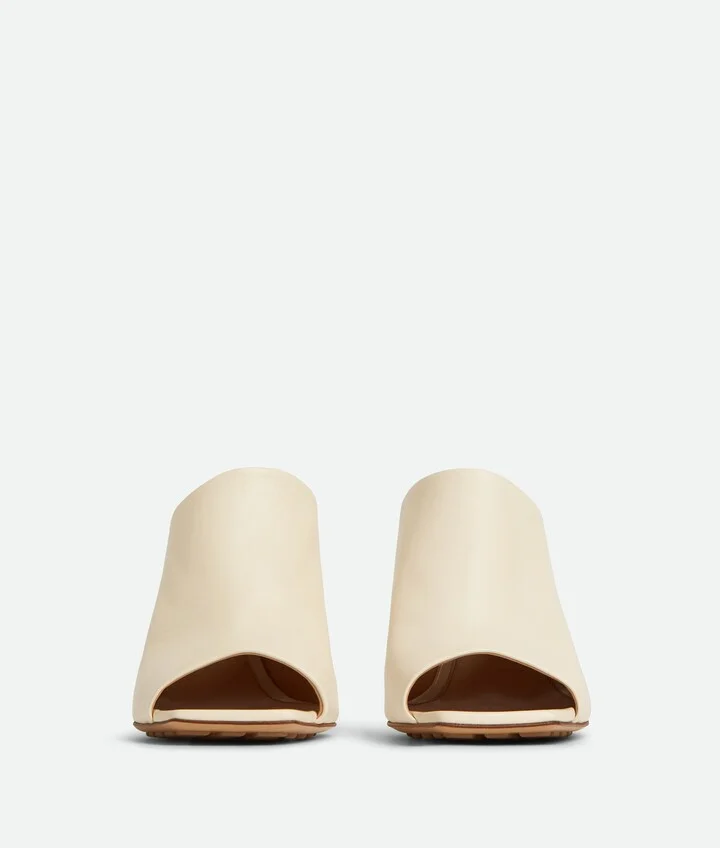Knot Mule - Image 2
