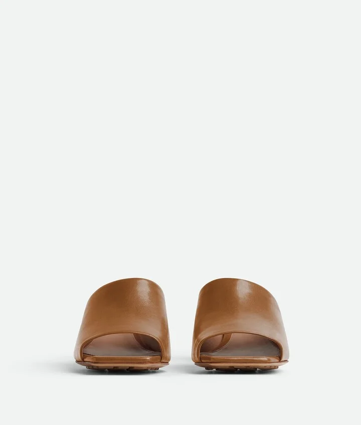 Knot Mule - Image 2
