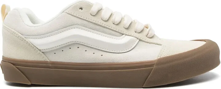 Knu Skool sneakers