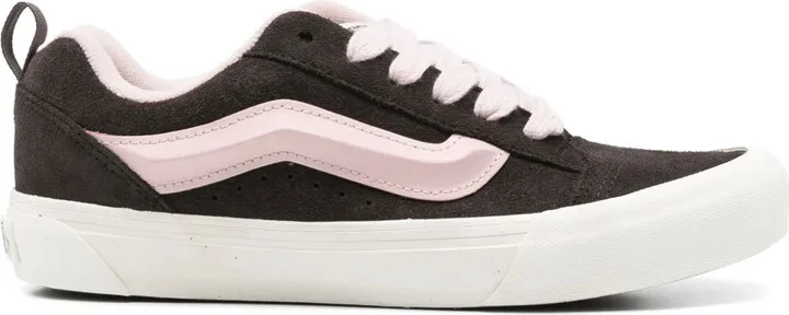 Knu Skool sneakers