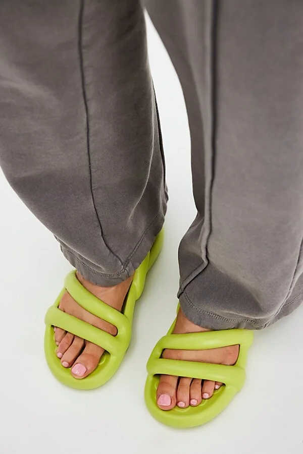 Kobarah Flat Sandals
