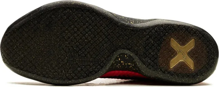 Kobe 10 Elite Low Xmas sneakers - Image 4