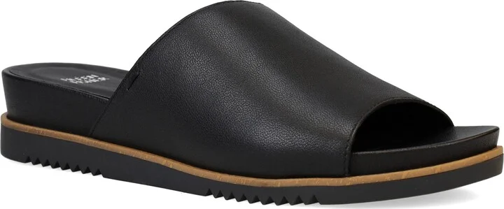 Koha Leather Sandal