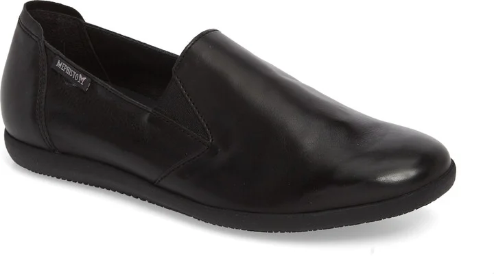 Korie Flat