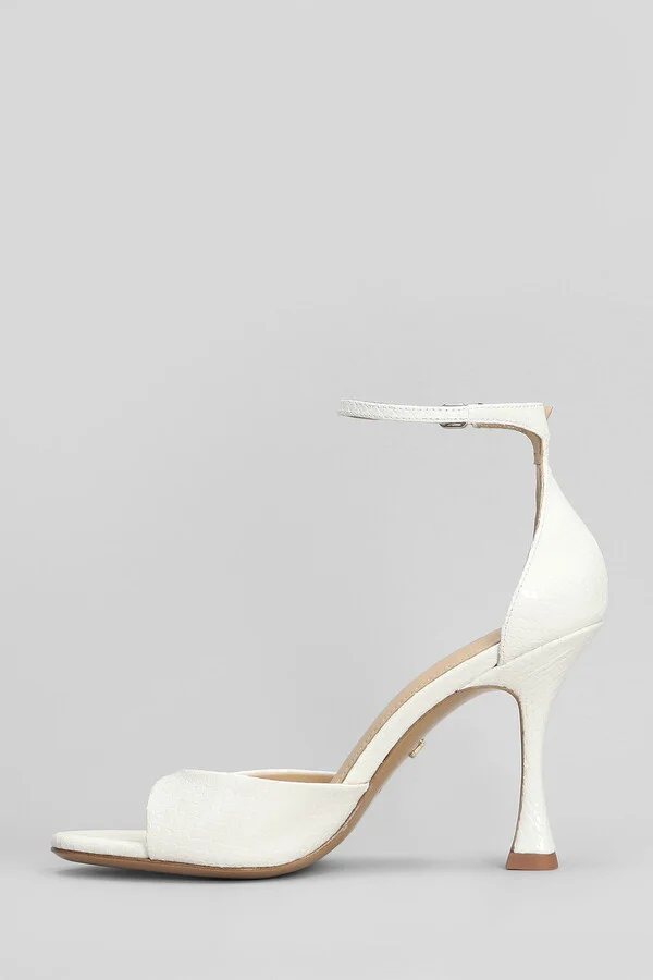Kumala 95 Sandals In White Leather - Image 3