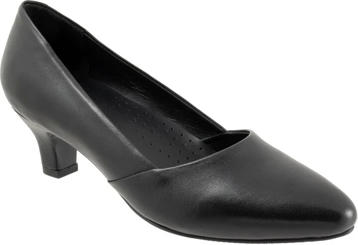 Kylie Kitten Heel Pump