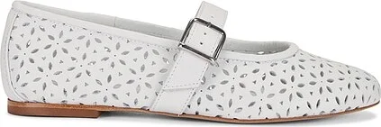 Kyra Flat