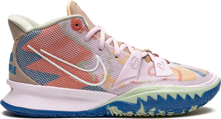 Kyrie 7 "1 World 1 People" sneakers
