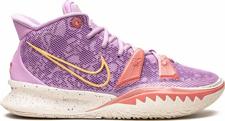 Kyrie 7 "Daughters" sneakers