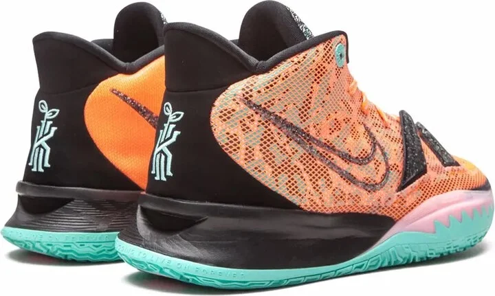 Kyrie 7 "Play for the Future" sneakers - Image 3