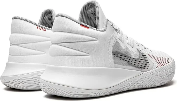 Kyrie Flytrap 5 sneakers - Image 3