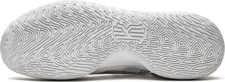 Kyrie Flytrap 5 sneakers - Image 4