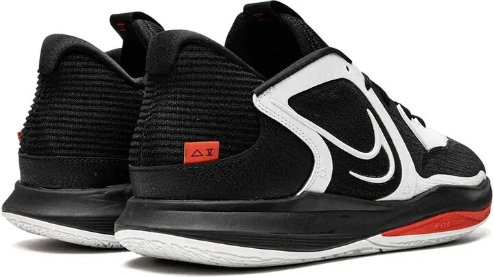 Kyrie Low 5 "Dominoes" sneakers - Image 3
