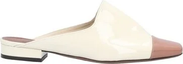 L' Autre Chose Woman Mules & Clogs