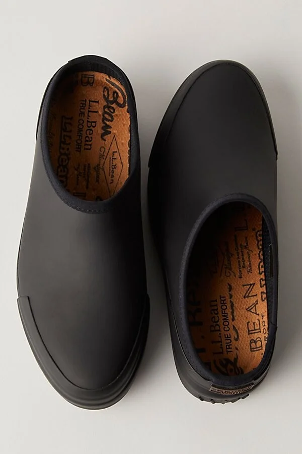 L. L.Bean Light Wellie Garden Clogs