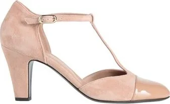 La Belle Woman Pumps