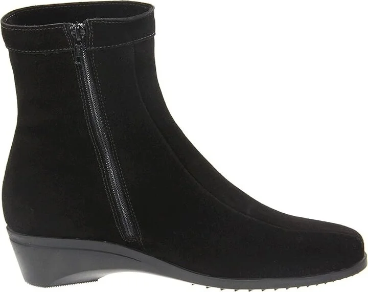 La Canadienne Elizabeth Women's Zip Boots Black Suede : 5 M (B) - Image 8