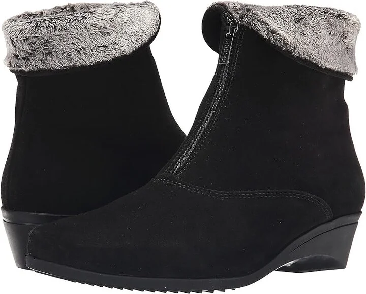 La Canadienne Evitta Women's Zip Boots Black Suede : 5 M (B)