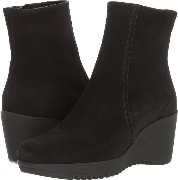 La Canadienne Gavyn Women's Boots Black Suede : 5 M (B)