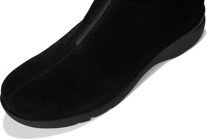 La Canadienne Lavender Women's Boots Black : 5 M (B), Rubber/Suede - Image 2